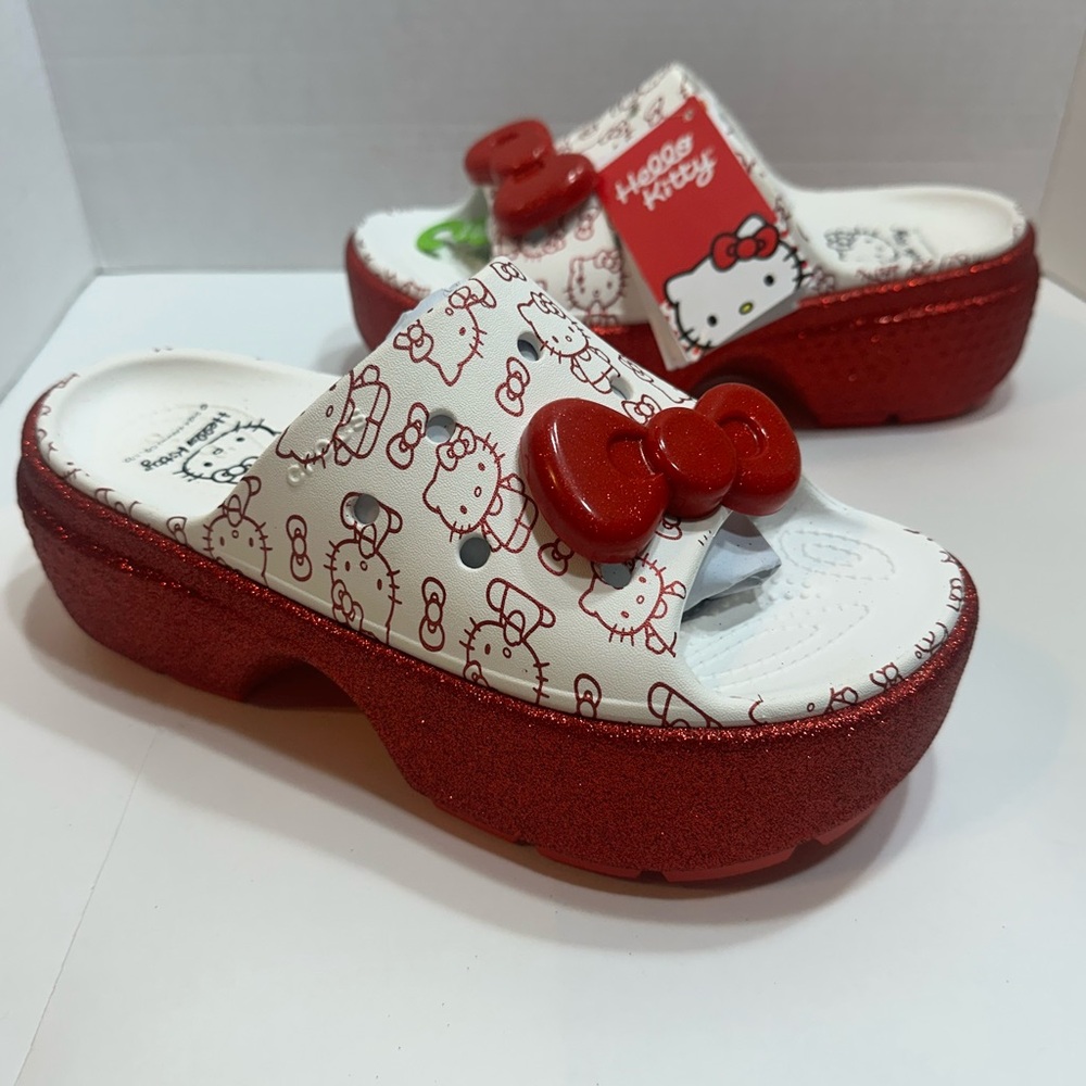 Brand New Hello Kitty Crocs Stomp Slide 50th Anniversary Women’s 8 Red White